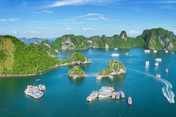 The Ultimate Vietnam Travel Guide: Hanoi, Ha Long Bay & Beyond